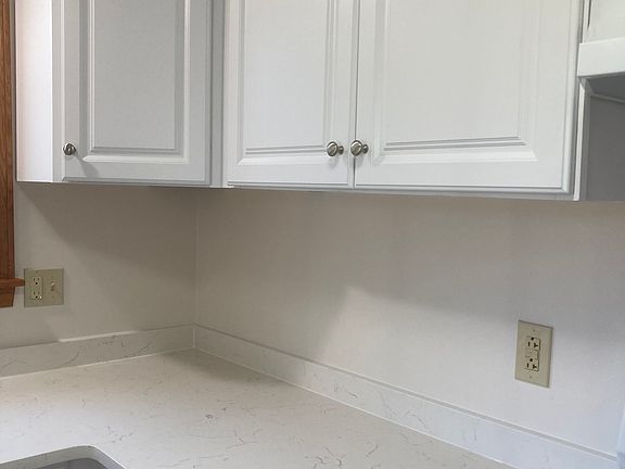 5th image of 153 Sandwich Rd