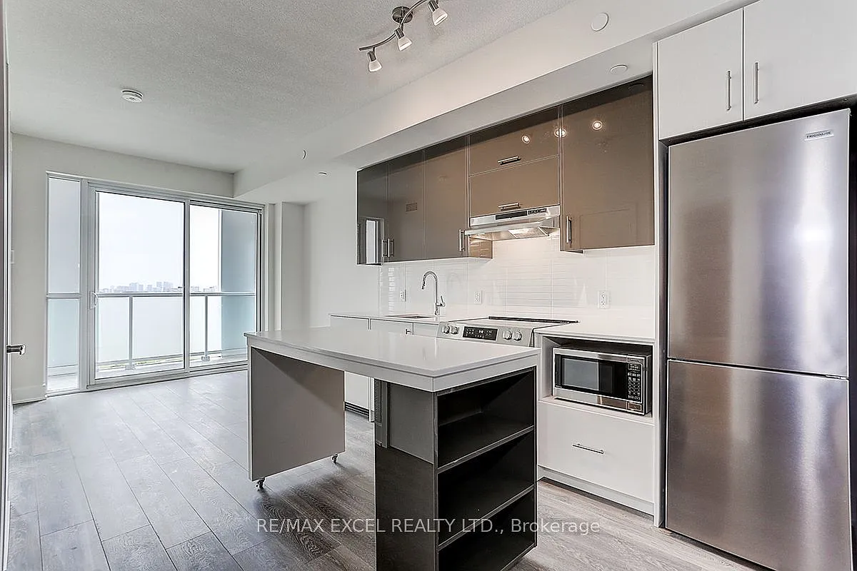 2 bed, $2,150 — Photo 3
