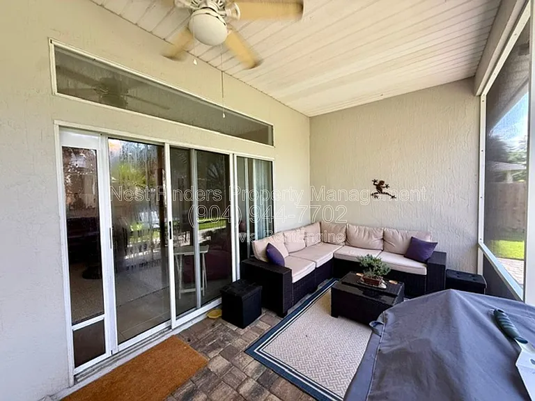 801 Derby Ln — Photo 25