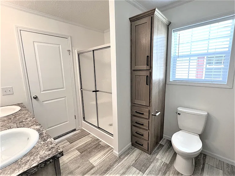 16181 Lancaster Way — Photo 21