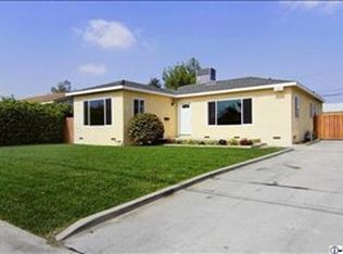 11621 Arminta St, North Hollywood, CA 91605