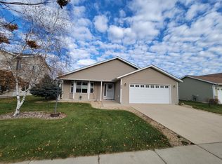 6827 22nd St N, Saint Cloud, MN 56303