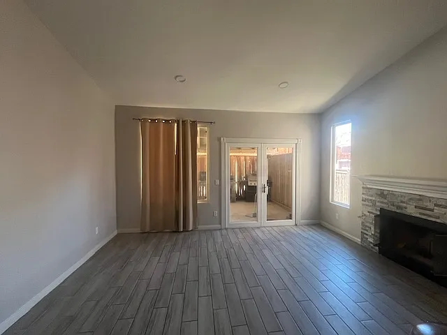 3 bed, 1536 sqft, $2,200 — Photo 4