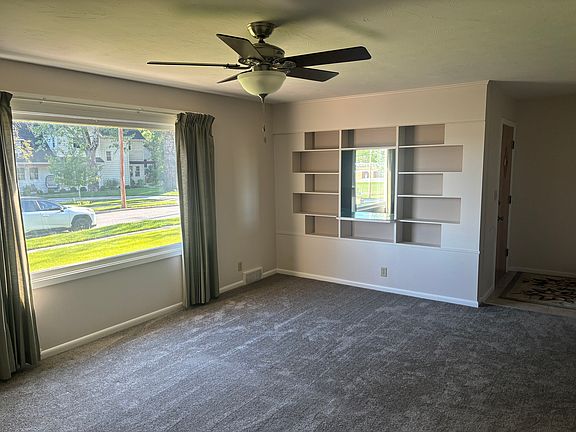 4th image of 3925 High St #3927