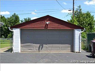 3rd image of 278 Douglas Dr