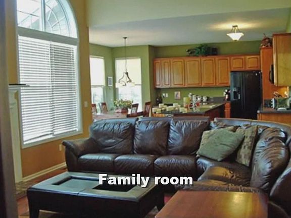 2nd image of 10376 Townley Ct