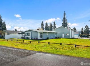 1721 W Young St, Elma, WA 98541