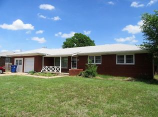 1830 N Walnut St, Kingman, KS 67068