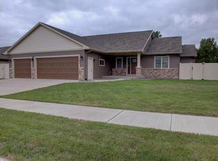 1610 S Cherry Ln, Holmen, WI 54636