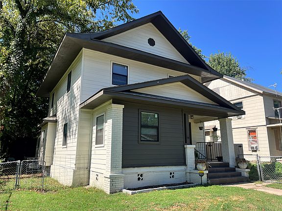 3rd image of 623 Lawrence St