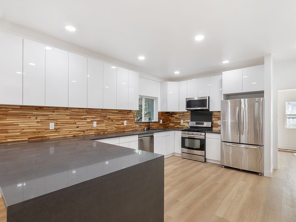 1st image of 6170 Melvin Ave