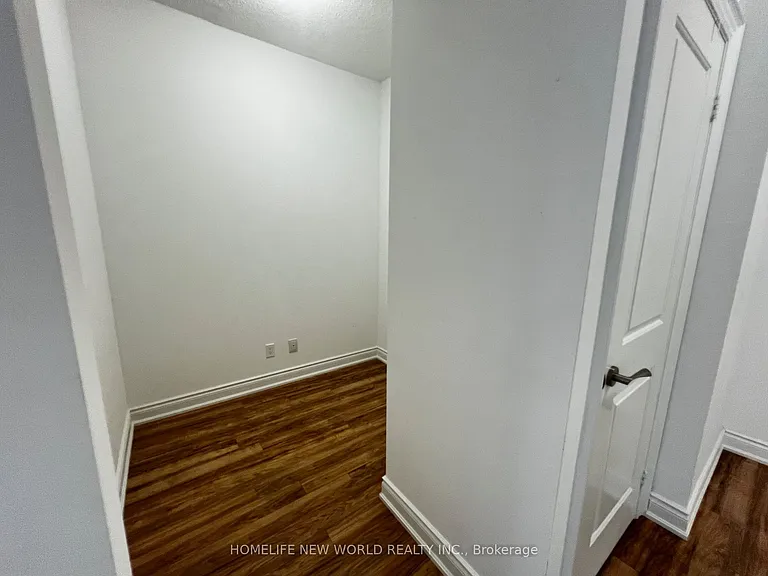 38 Cedarland Dr #603 — Photo 12