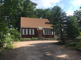 14 Sunrise Ter, Glocester, RI 02814