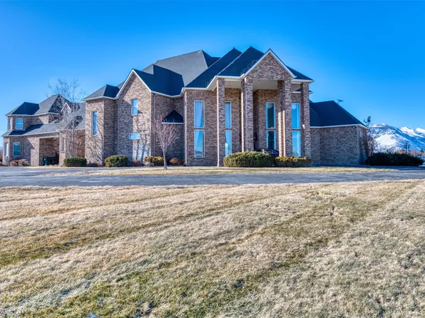 1073 Golf Course Rd, Hamilton, MT 59840