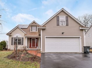 16 Dunlin Way, Portsmouth, NH 03801