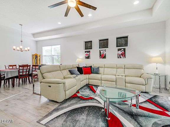 3rd image of 167 Margaritaville Ave