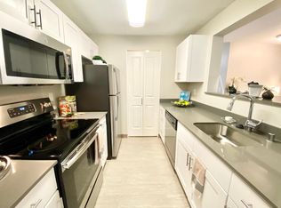 3038 118th Ave SE #D104, Bellevue, WA 98005