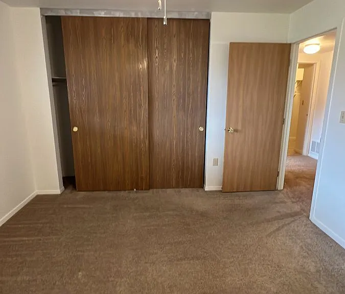 1153 Dakota Dr — Photo 7