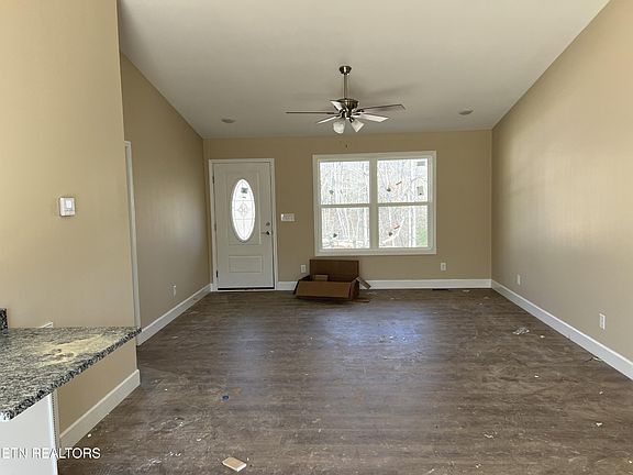 2nd image of 947 Veho Cir #31