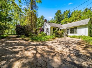 38650 Chardon Rd, Willoughby Hills, OH 44094