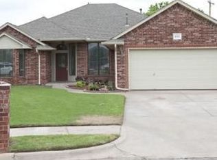 1901 Monterey Pl, Edmond, OK 73013