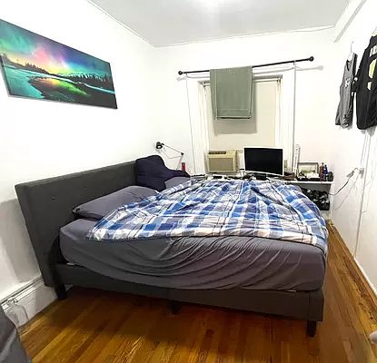 5th image of 102 E 30th St APT 5