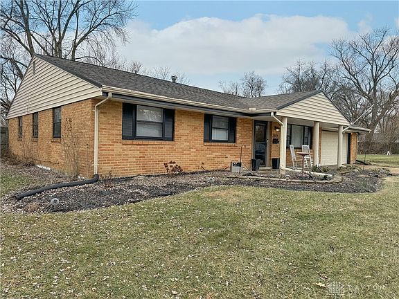 2nd image of 2372 Wymore Pl