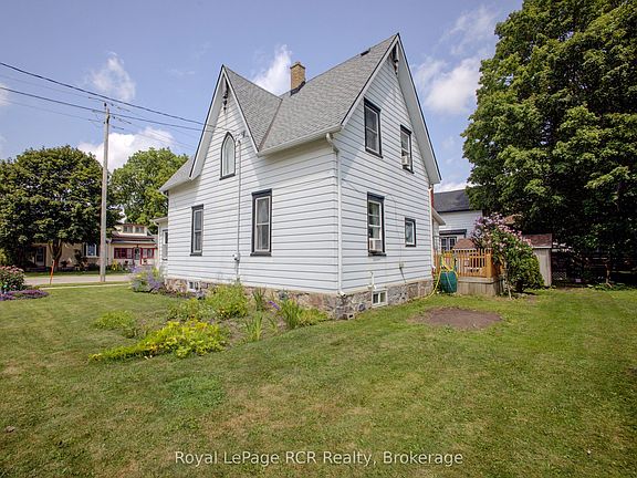 4th image of 210 Davidson Ave N
