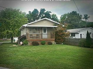 109 Poca Cir, Poca, WV 25159