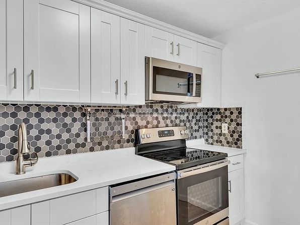 125 Trapelo Rd APT 12