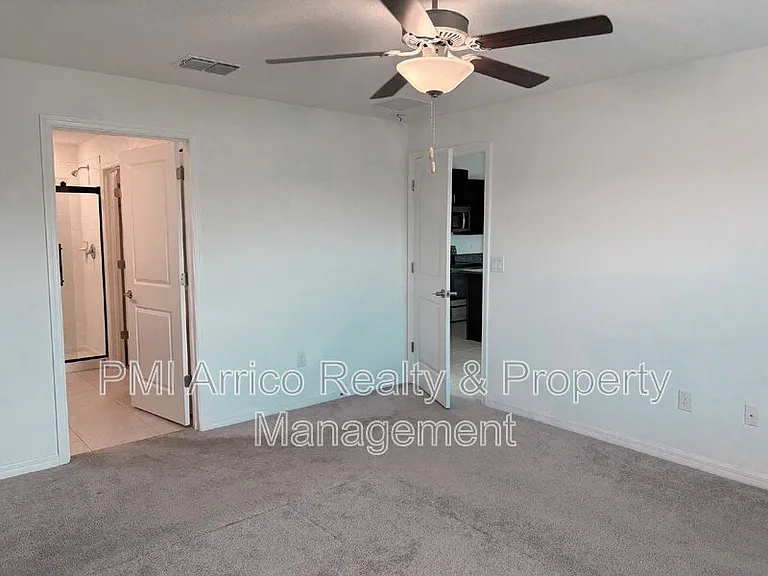 5487 Blue Azure Dr — Photo 12