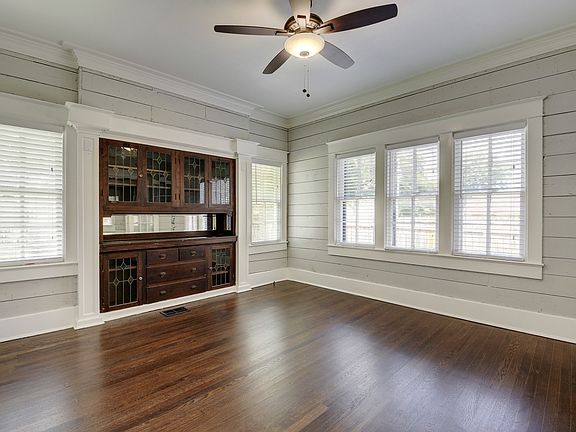 4th image of 903 Shoal Cliff Ct Unit A