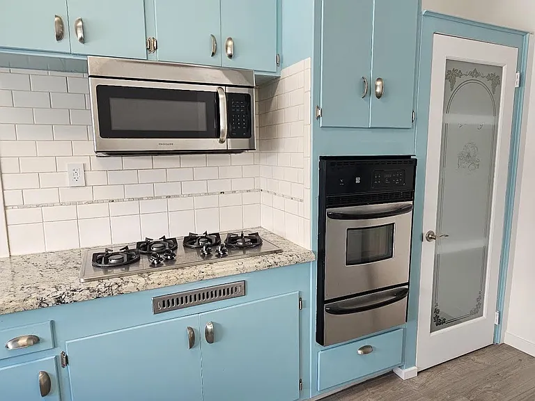 954 E Thompson Blvd #1 — Photo 9