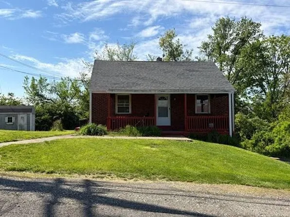 1904 Girard Ave, North Versailles, PA 15137