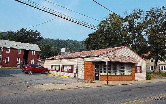 2nd image of Franklin St