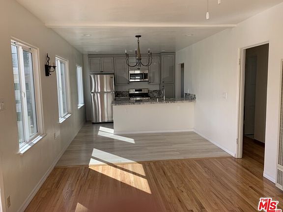 3rd image of 1111 N 18th St #A