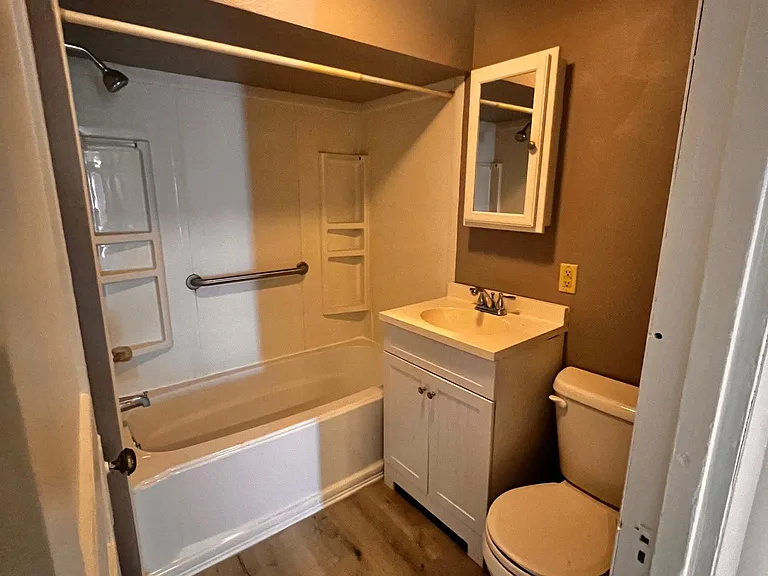 312 W Crawford Ave #A — Photo 6
