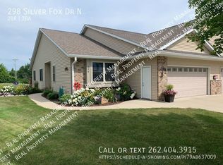 298 Silver Fox Dr N, Kewaskum, WI 53040