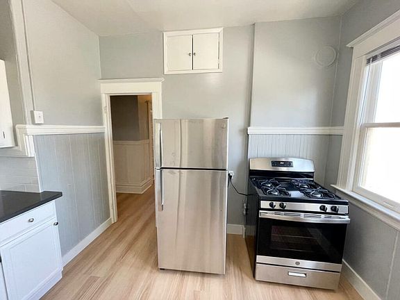 3rd image of 1221 Masonic Ave #7