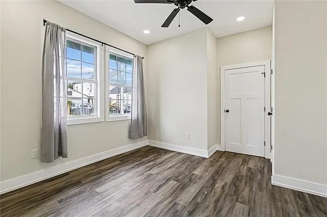 431 S Genois St — Photo 12