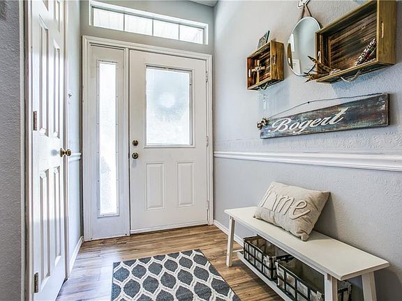 3rd image of 1116 Sheppard Ln