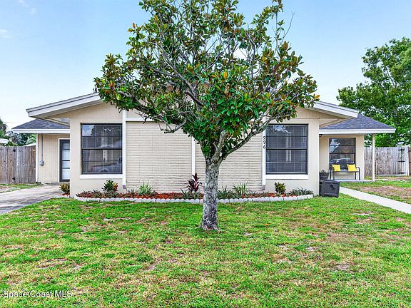 3rd image of 996 Botany Ln