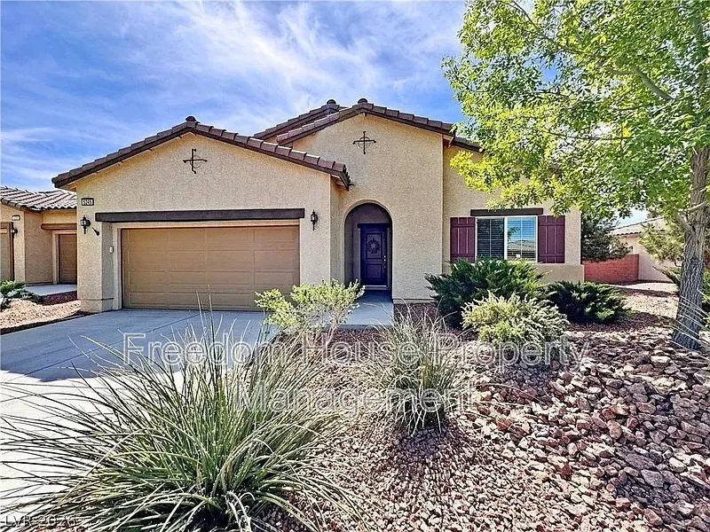 5245 E La Campana Dr