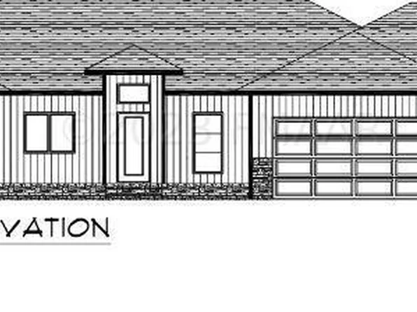 6910 NW 2nd St, Moorhead, MN 56560