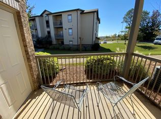 2037 S College St #107, Auburn, AL 36832