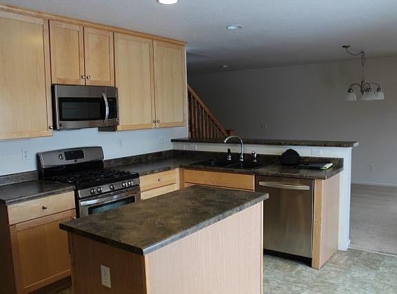 Kitchen_island_01152016