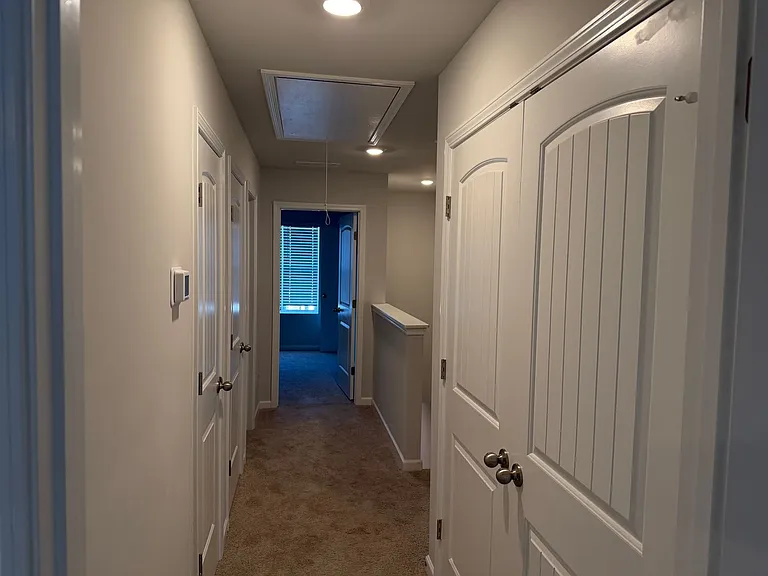 1407 Walker Way — Photo 11