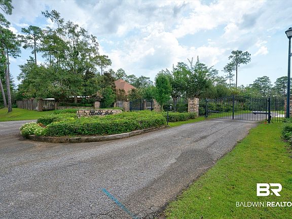 2nd image of Palmetto Point