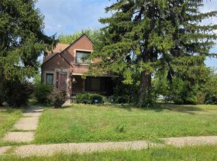 92 Eason St, Highland Park, MI 48203