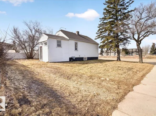 4529 46a Ave, Leduc, AB T9E 5V7